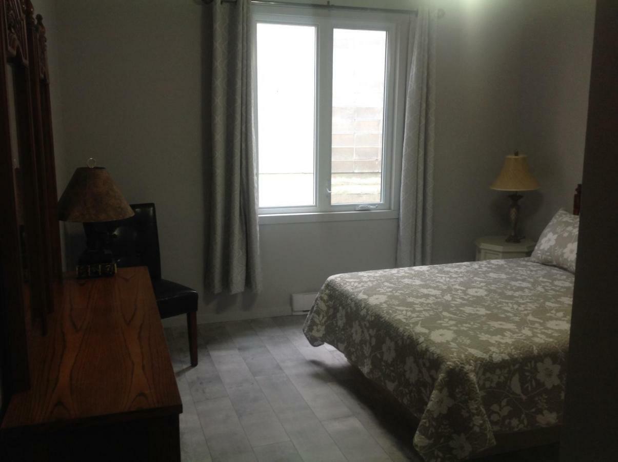 Les Appartement 4 Saisons Des Iles Saint Gedeon Exterior photo